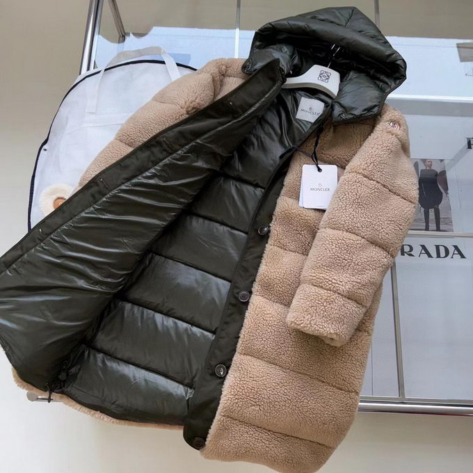 Moncler Down Jacket Wmns ID:20221026-77